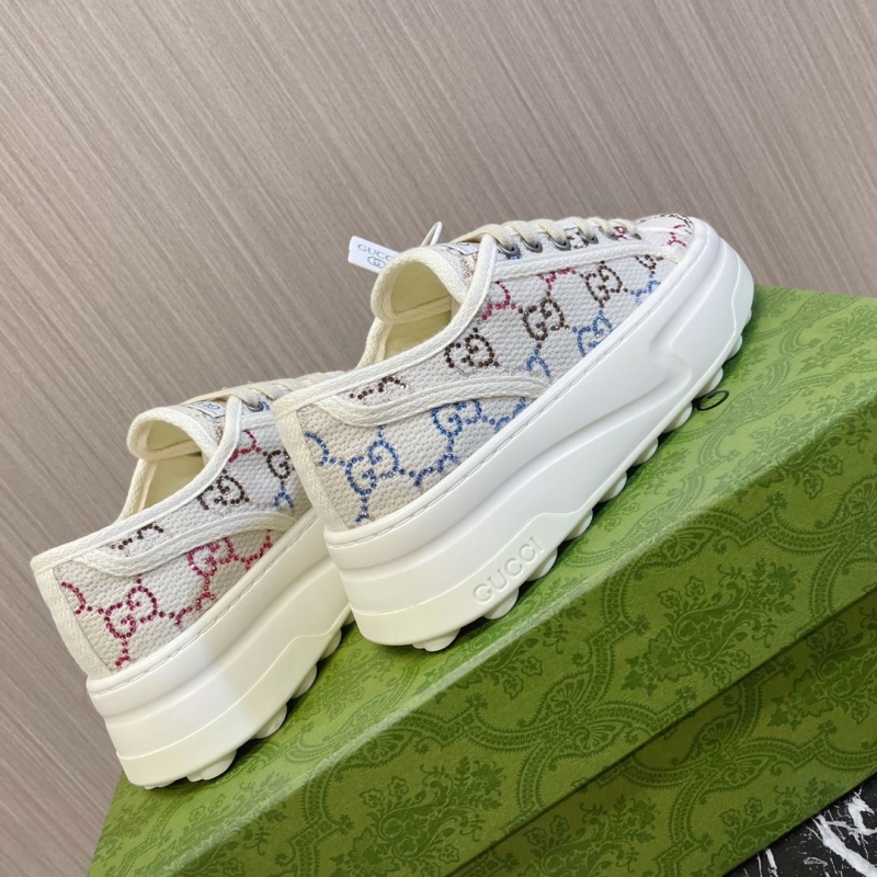 Gucci Sneakers